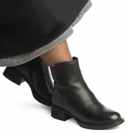 ЖЕНСКИЕ САПОГИ НАТУРАЛЬНАЯ КОЖА/ НАТУРАЛЬНЫЙ МЕХ GUGU ГЕРМАНИЯ