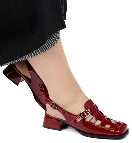 ЖЕНСКИЕ ТУФЛИ НАТУРАЛЬНАЯ КОЖА ЛАКОВАЯ GUGU ГЕРМАНИЯ