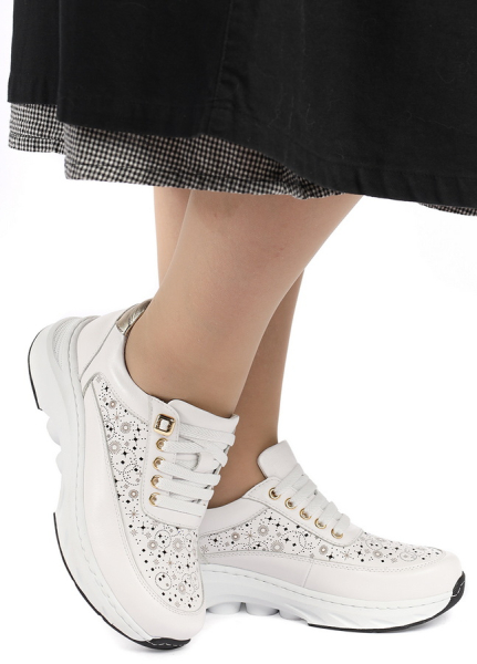 ЖЕНСКИЕ КРОССОВКИ НАТУРАЛЬНАЯ КОЖА GUGU ГЕРМАНИЯ