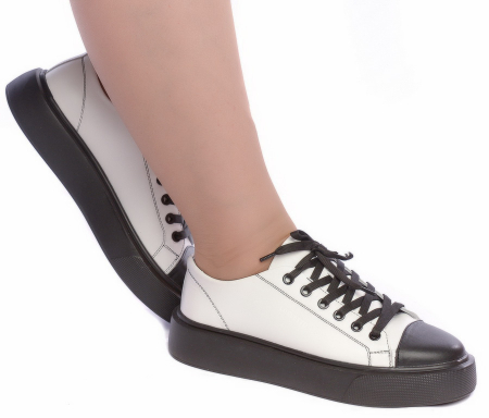 ЖЕНСКИЕ КРОССОВКИ НАТУРАЛЬНАЯ КОЖА CORVETTO ИТАЛИЯ