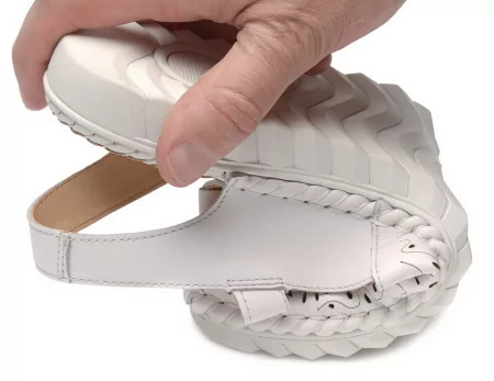 Женские летние босоножки из натуральной кожи