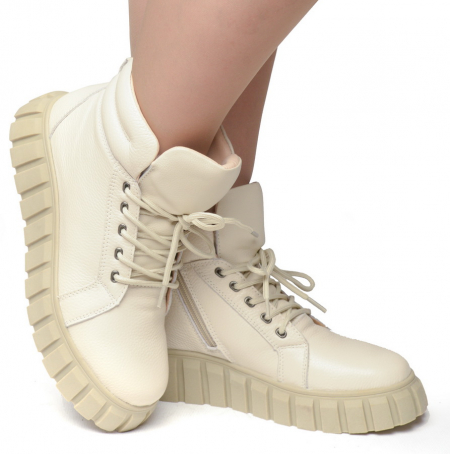 ЖЕНСКИЕ БОТИНКИ НАТУРАЛЬНАЯ КОЖА /   НАТУРАЛЬНЫЙ МЕХ GUGU ГЕРМАНИЯ