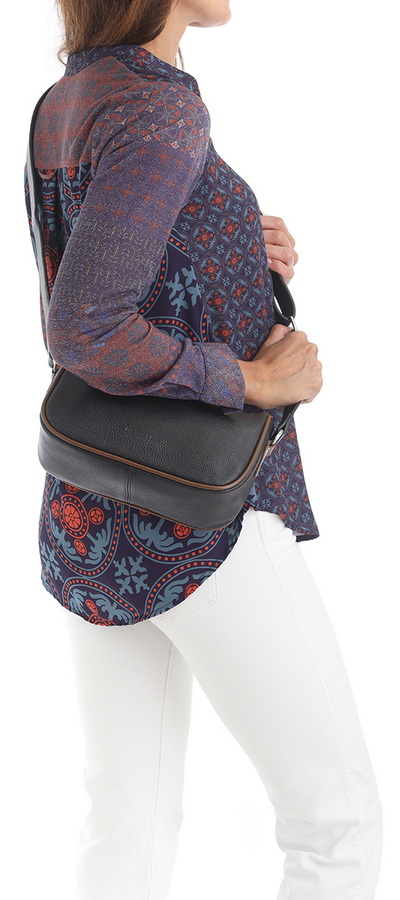 женская сумка натуральная кожа  debura тайвань